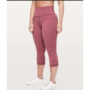 Lululemon Cropped Leggings High Rise Yoga Pants Athletic Purple Size 4